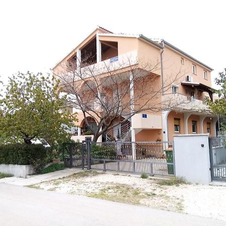 Apartments Vanja Skara Biograd Biograd Na Moru Zewnętrze zdjęcie